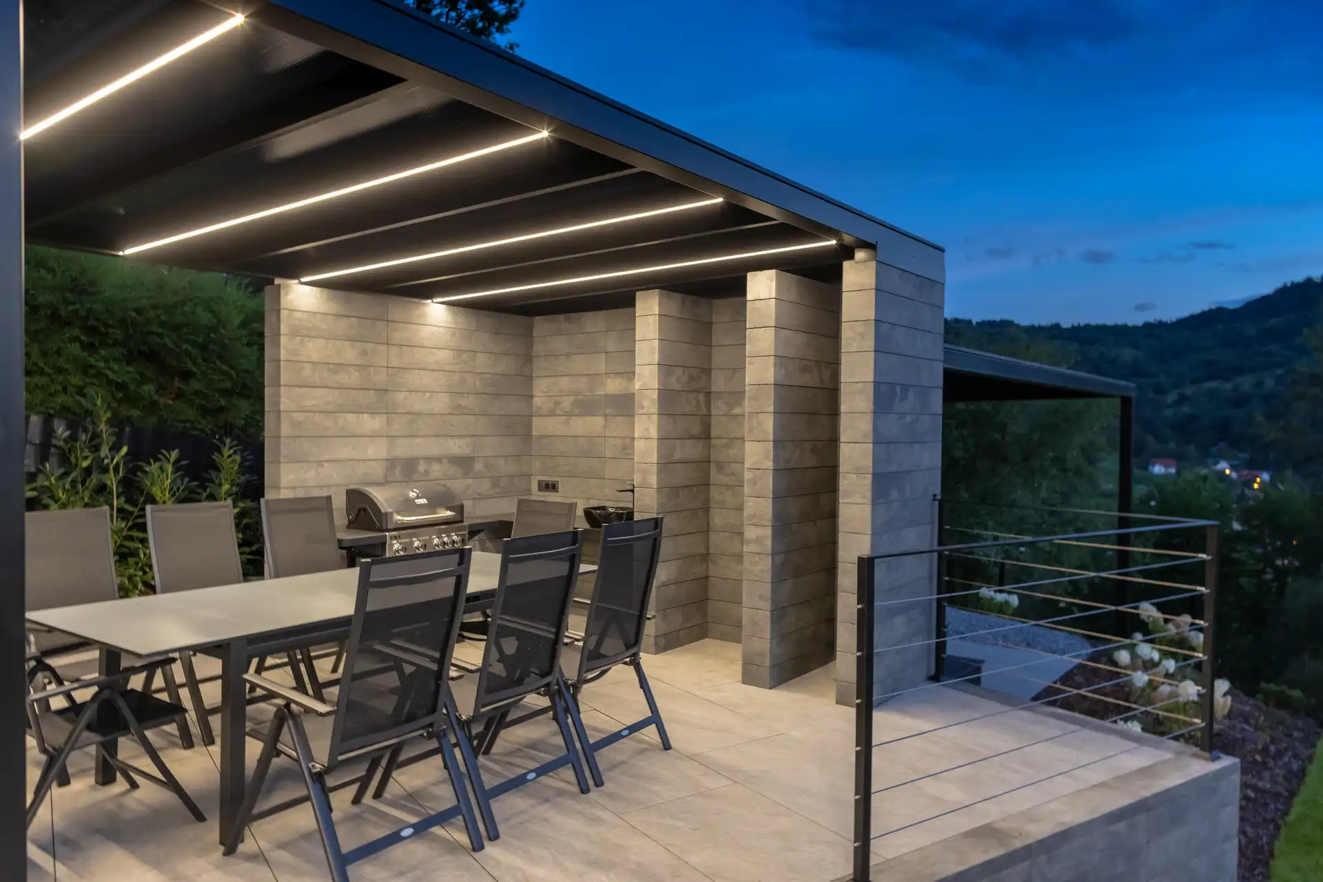 242 Apartamenty Górskie w Szczawnicy - ogród i otoczenie © Konrad Rogoziński